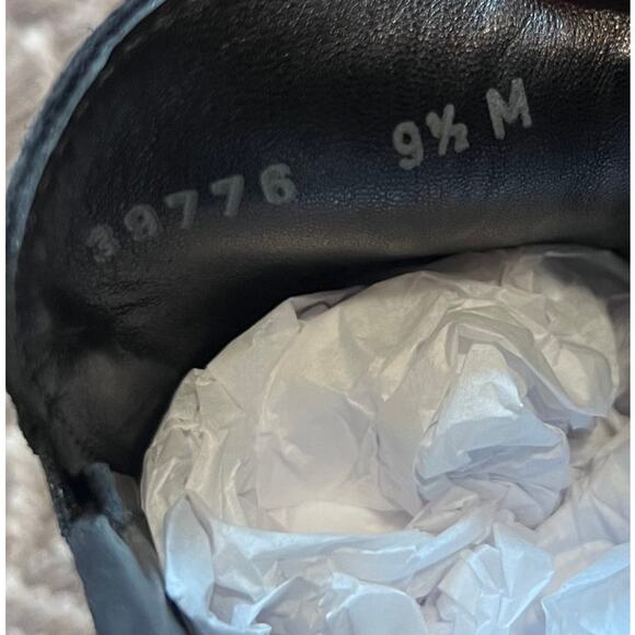 La Canadienne Drew Suede Loafer Sz 9.5M - Picture 6 of 6